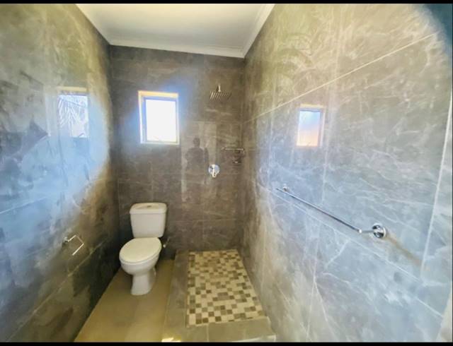 11 BEDROOM APARTMENT BLOCK FOR SALE IN GLENWOOD